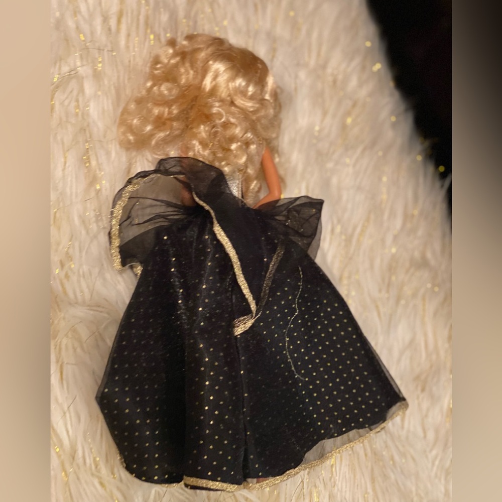 Mattel Barbie Doll - Picture 8 of 8